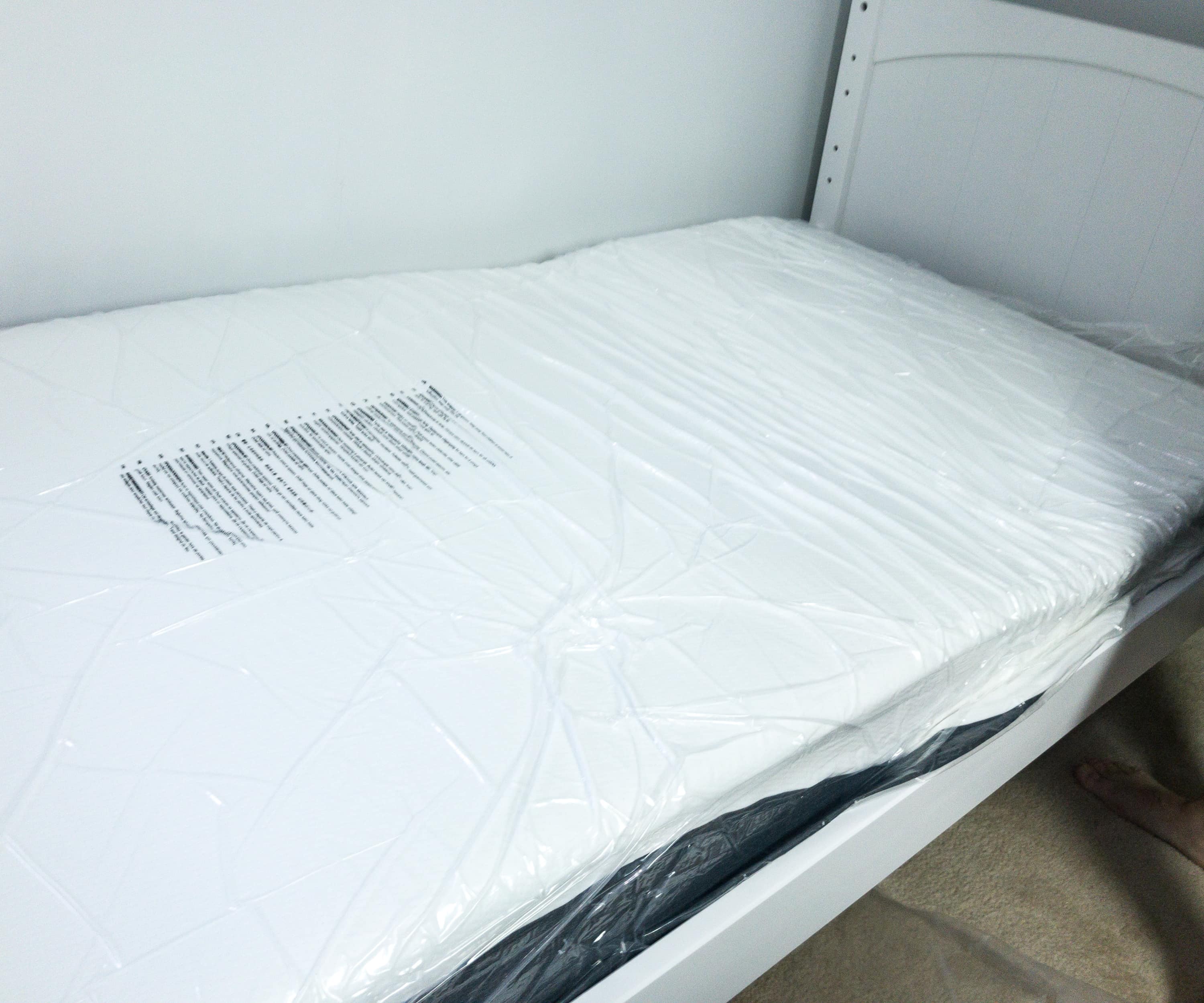 Nighslee queen outlet mattress