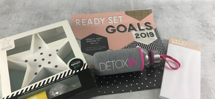 Peaches and Petals December 2018 Subscription Box Review & Coupon
