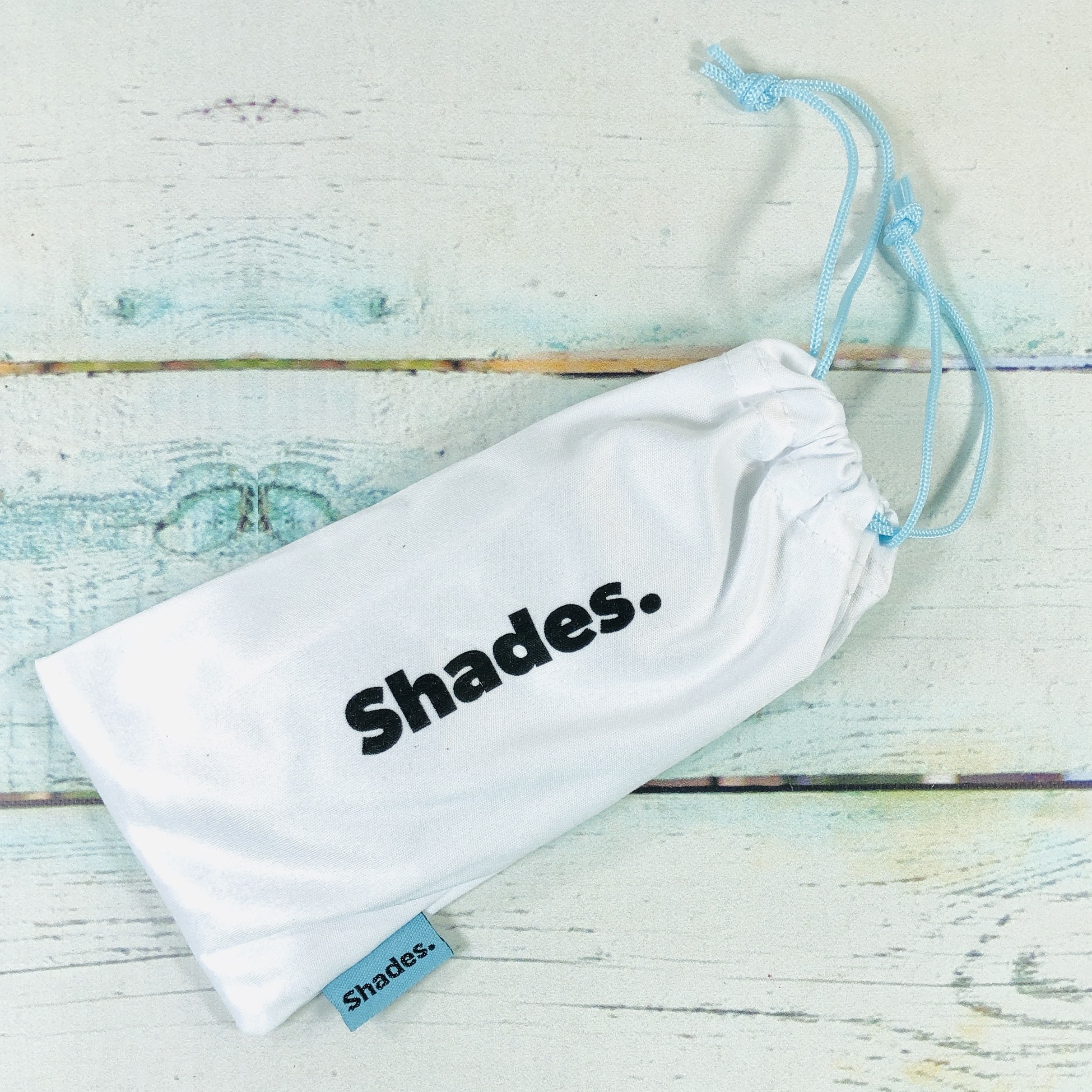 Shades Club December 2018 Subscription Box Review + Coupon hello