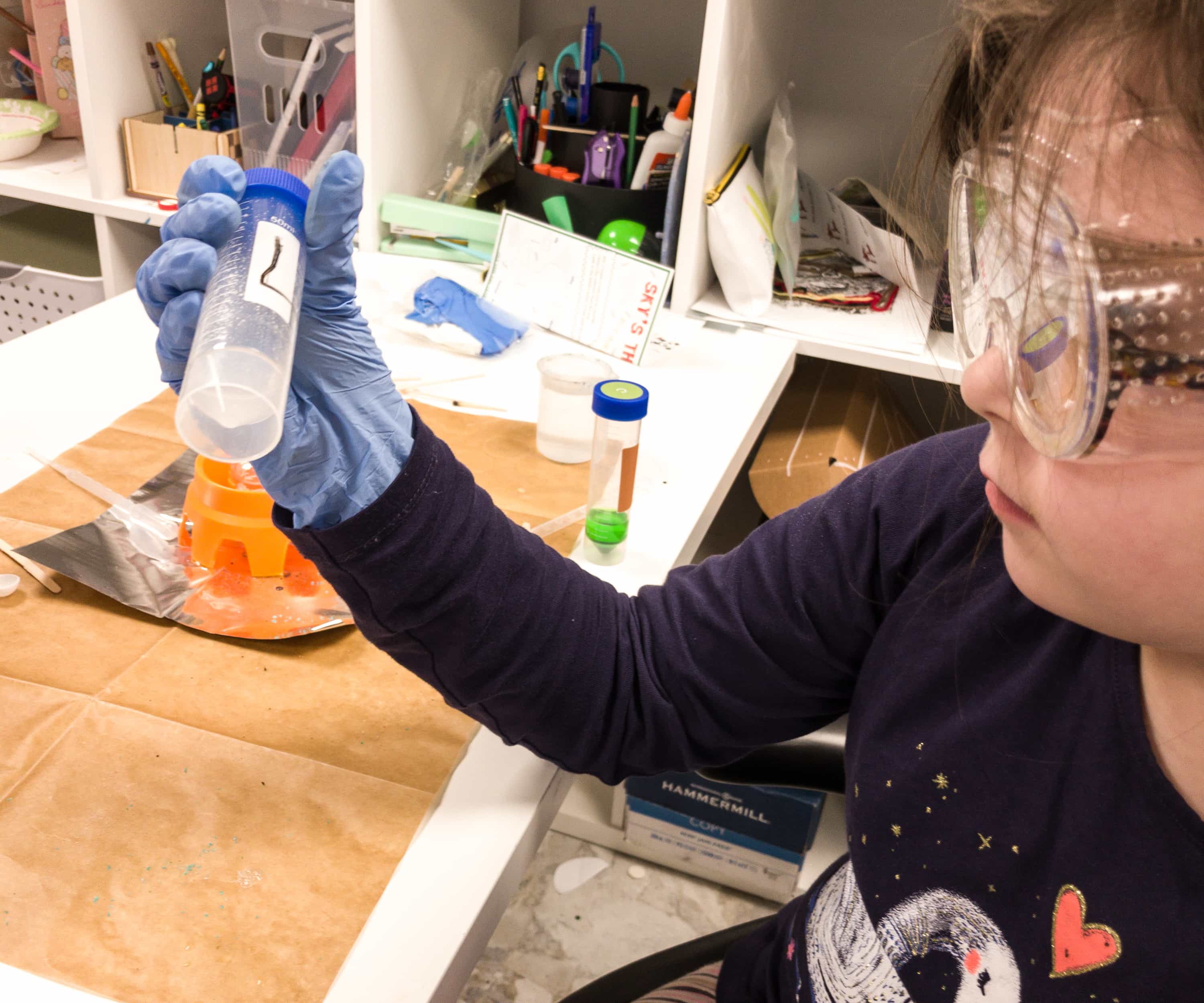 KiwiCo Chemistry Pack Fire Lab Review hello subscription