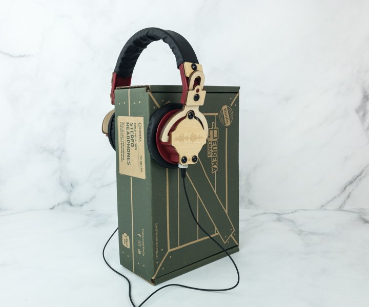 Eureka Crate Review + Coupon STEREO HEADPHONES Hello Subscription