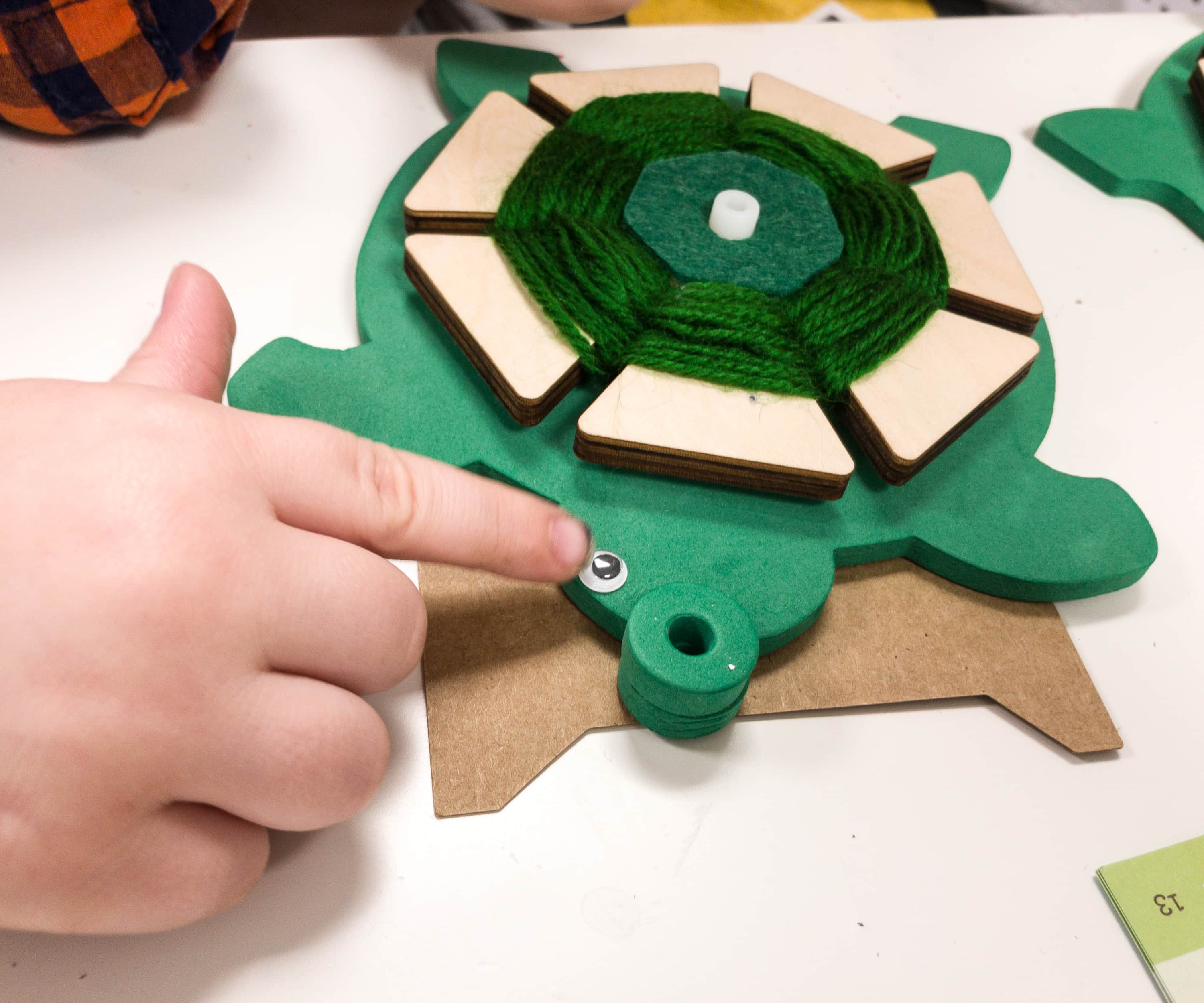 Kiwi Crate March 2019 Review & 40 Off Coupon PUSH AND PULL TOYS