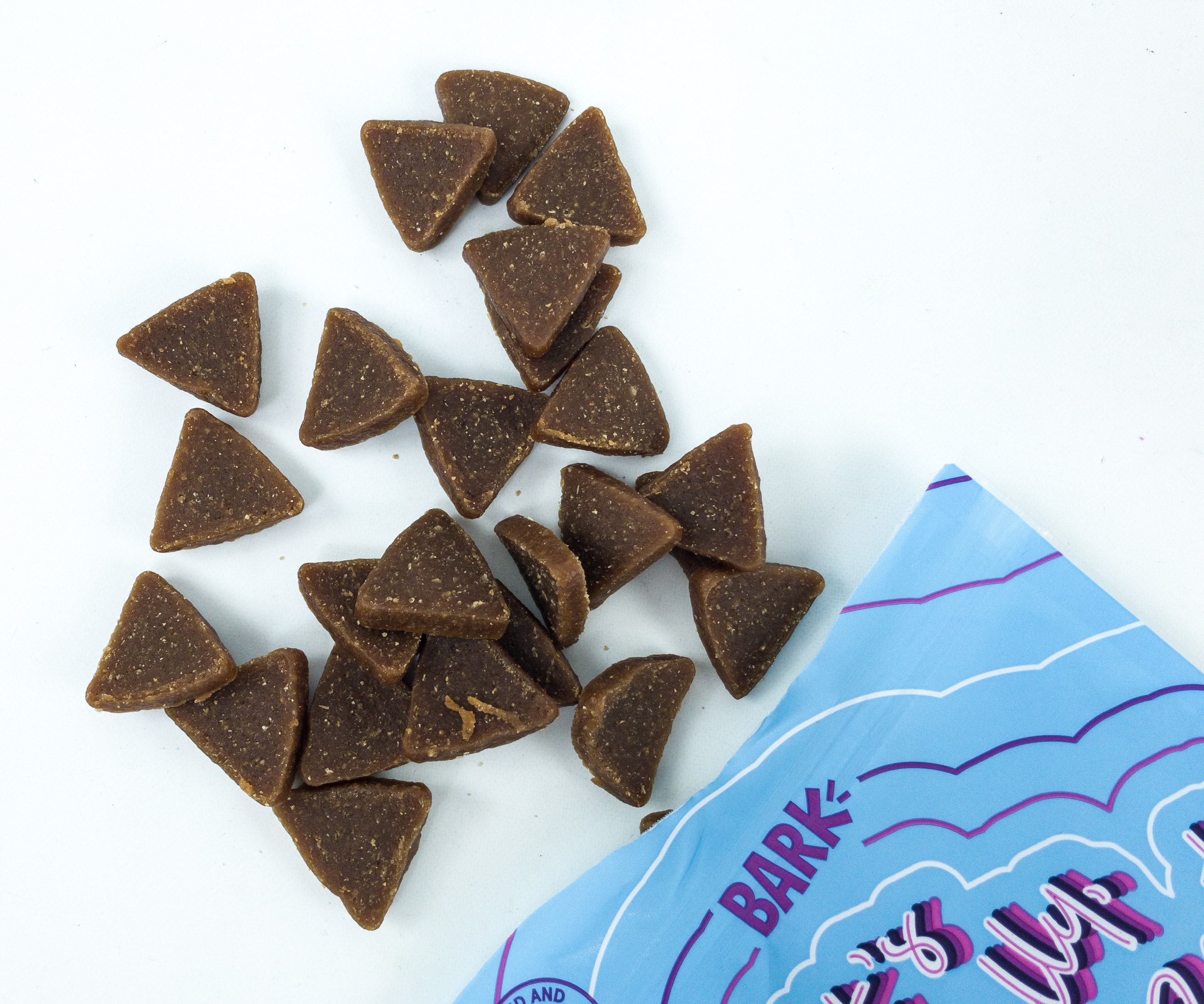 Barkbox August 2019 Subscription Box Review + Coupon - Large Dog ...