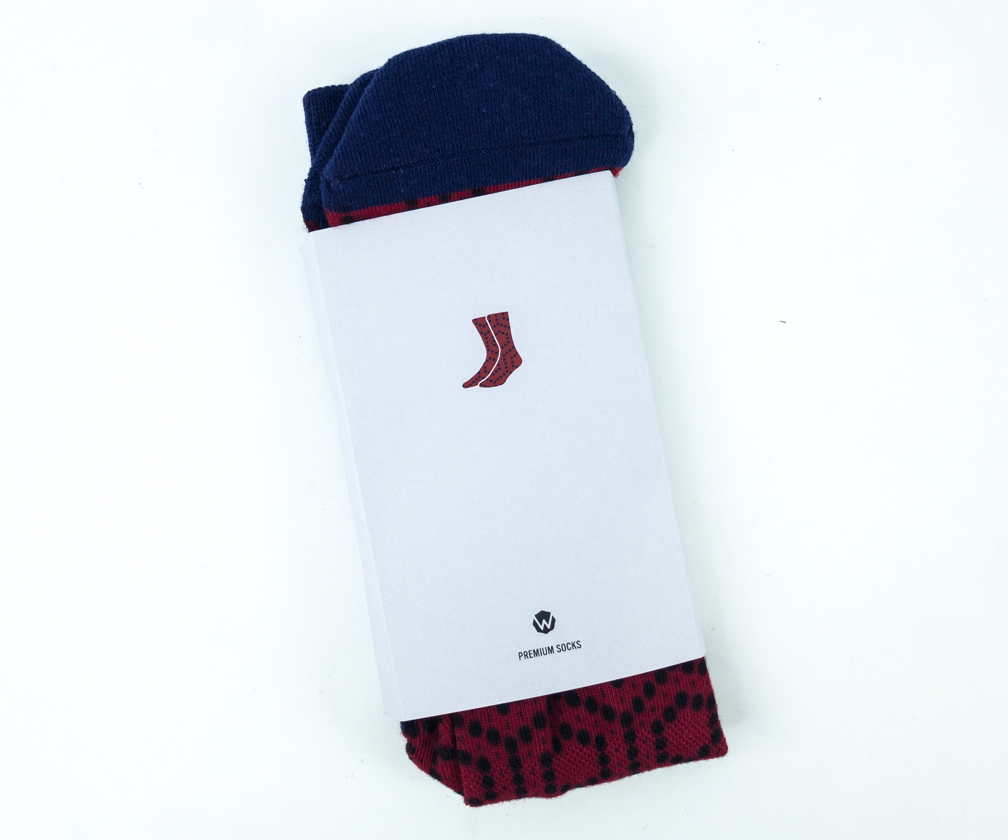 Wohven Socks Subscription August 2019 Review + Coupon! - Hello Subscription