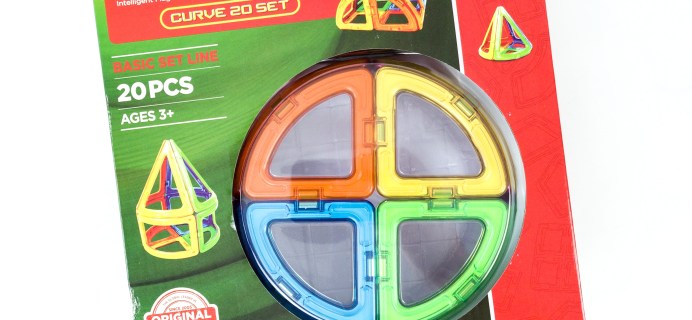 Amazon STEM Toy Club  Subscription Box Review – 3 to 4 Year Old MAGFORMERS CURVE Box