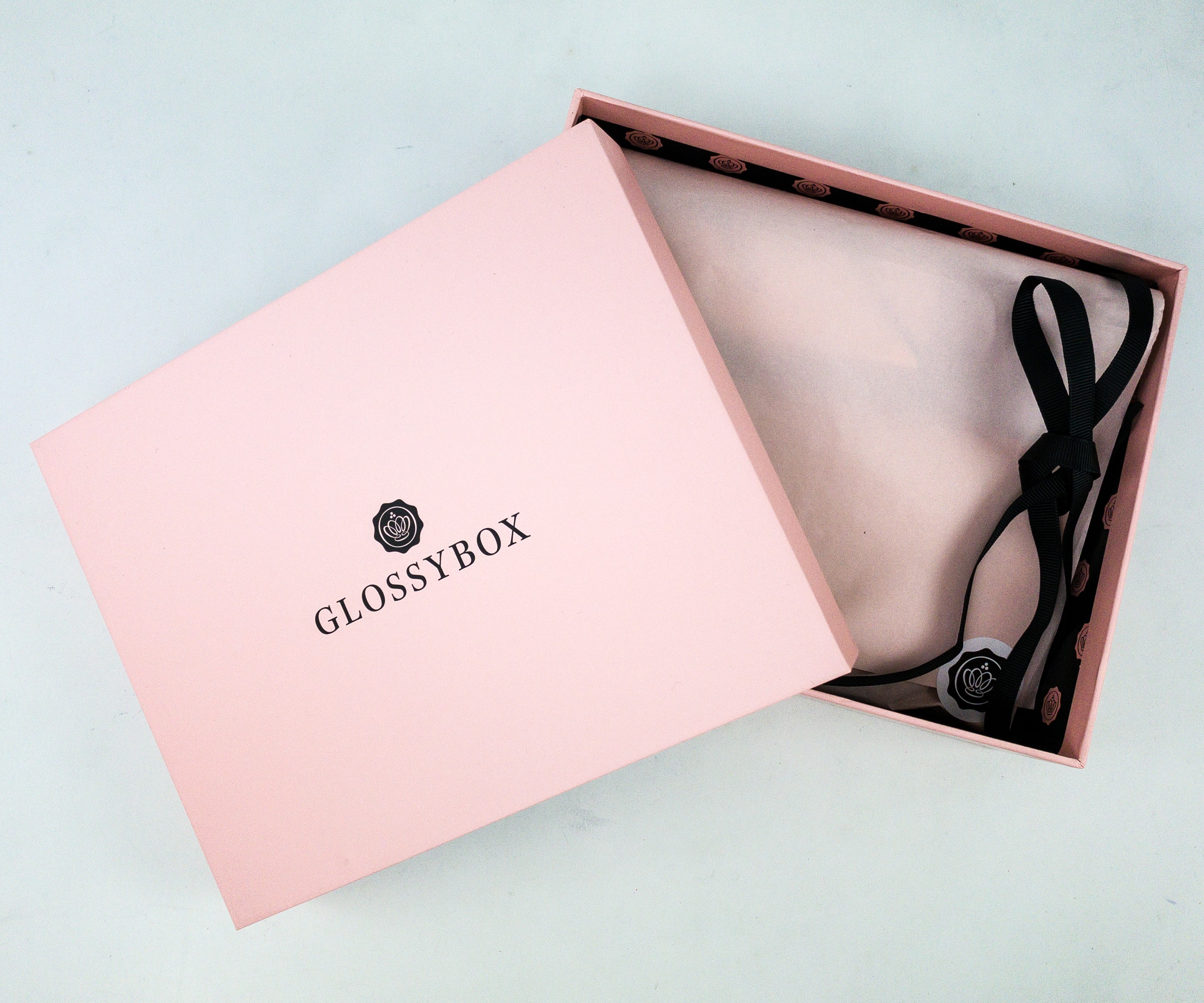 Glossybox spoiler october 2025 2019