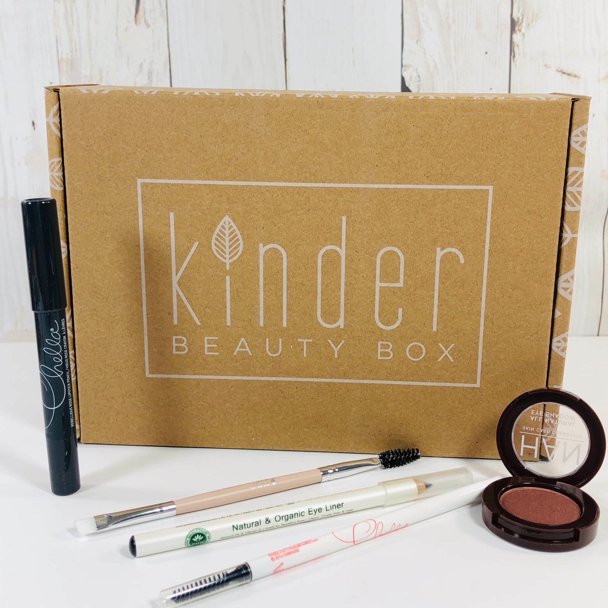 Kinder Beauty Box Reviews Get All The Details At Hello Subscription!