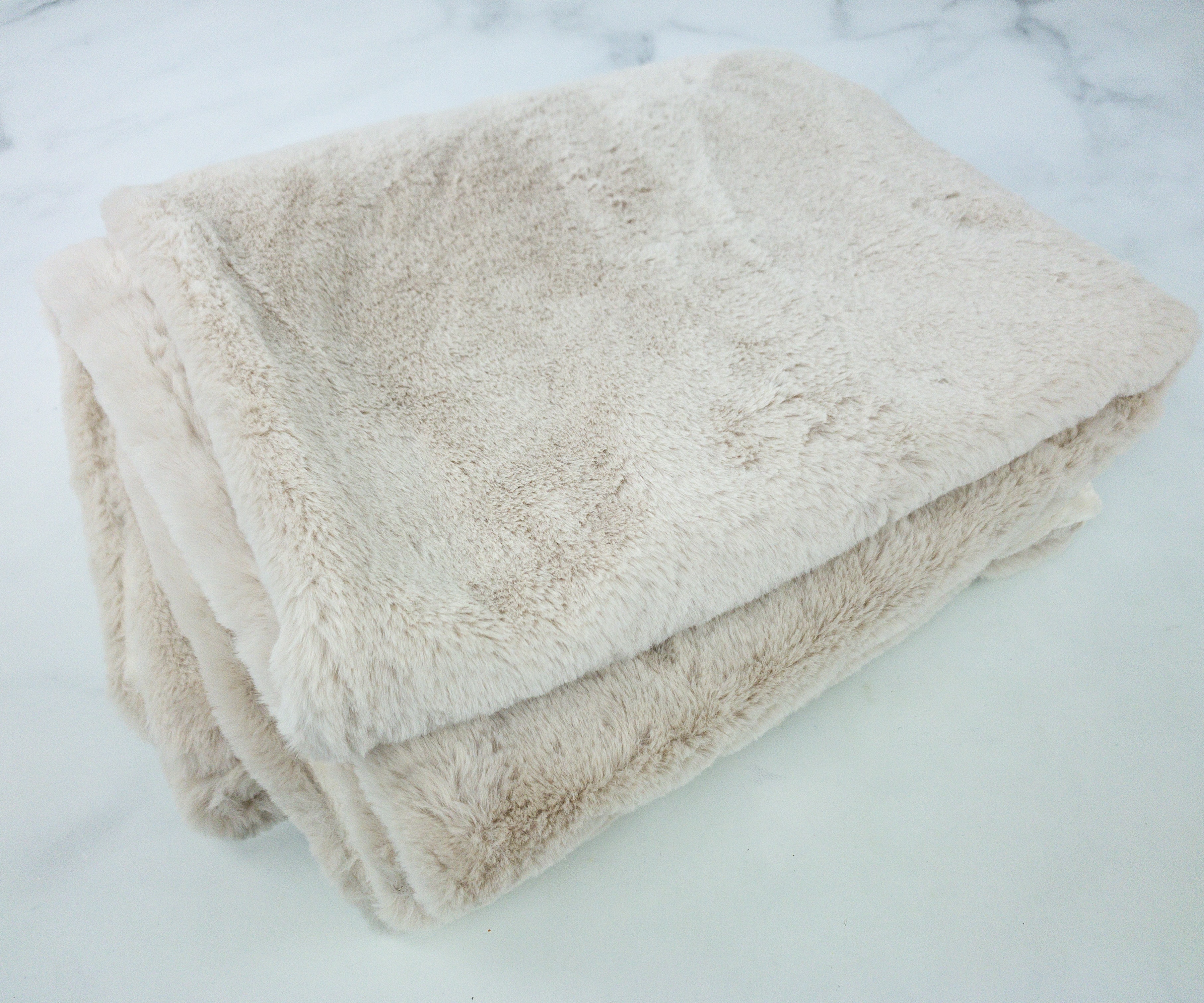 FabFitFun Winter 2019 Box Review + Coupon hello subscription