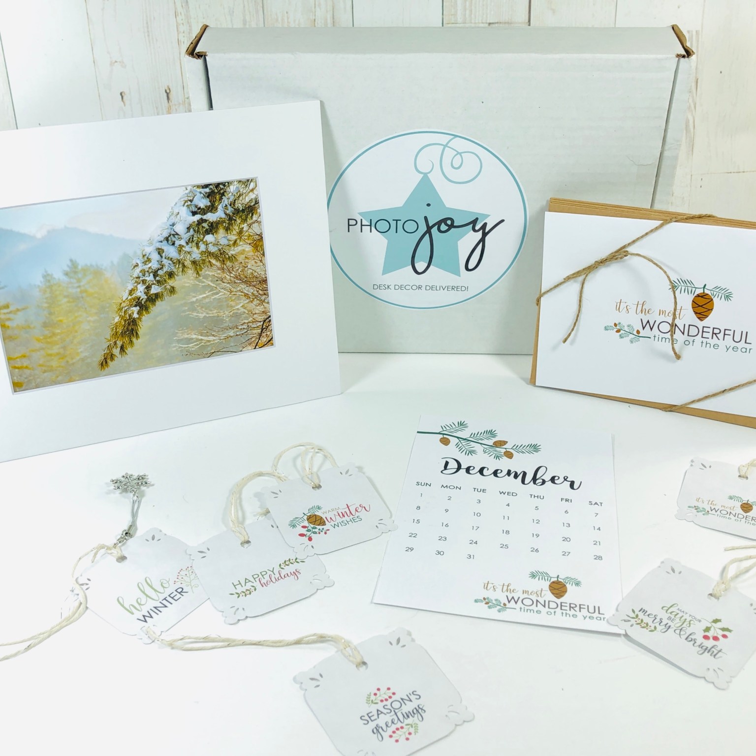 Photo Joy Box Reviews: Get All The Details At Hello Subscription!