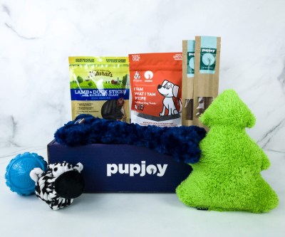 PupJoy December 2019 Subscription Box Review + Coupon
