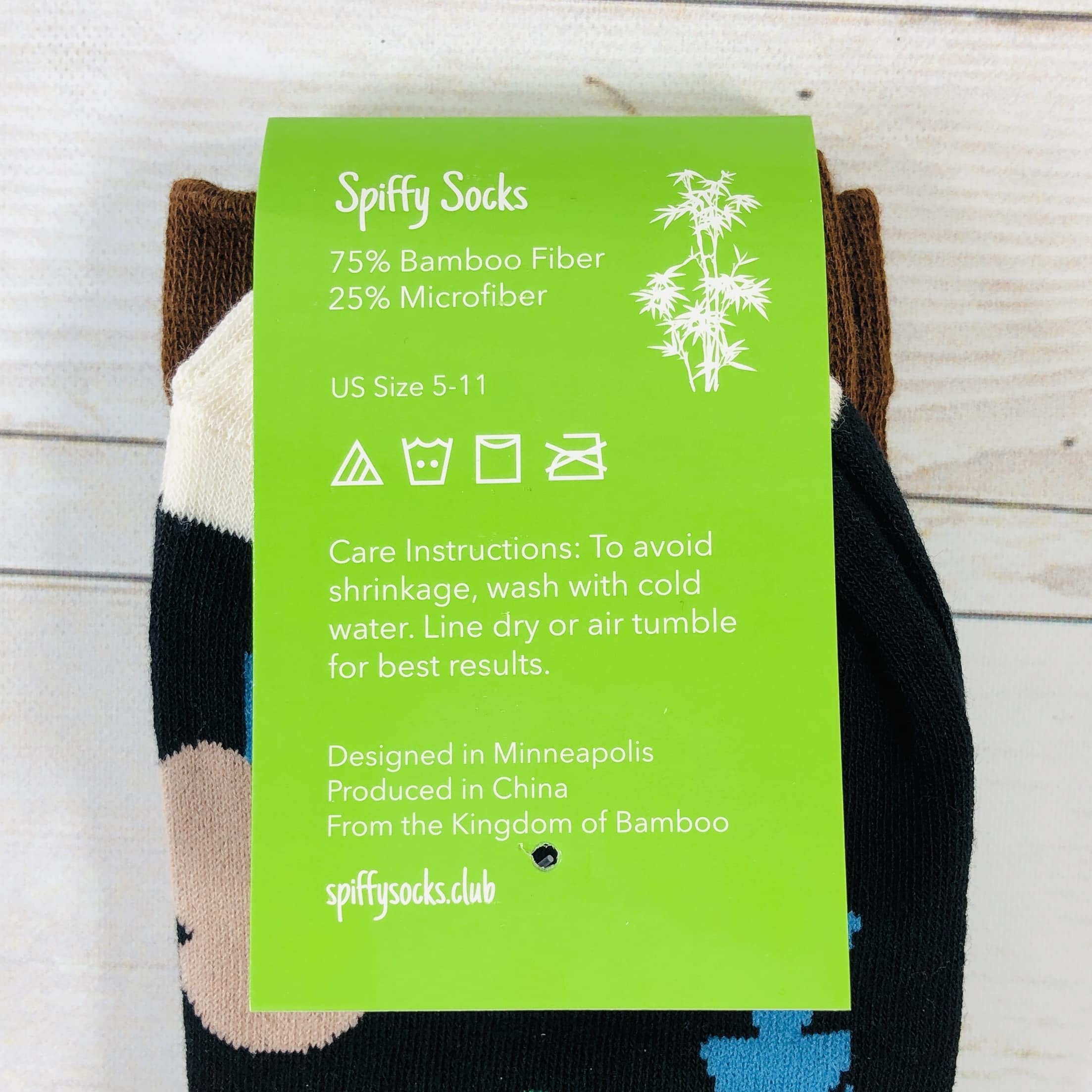 Spiffy Socks January 2020 Subscription Box Review + Coupon - Hello ...