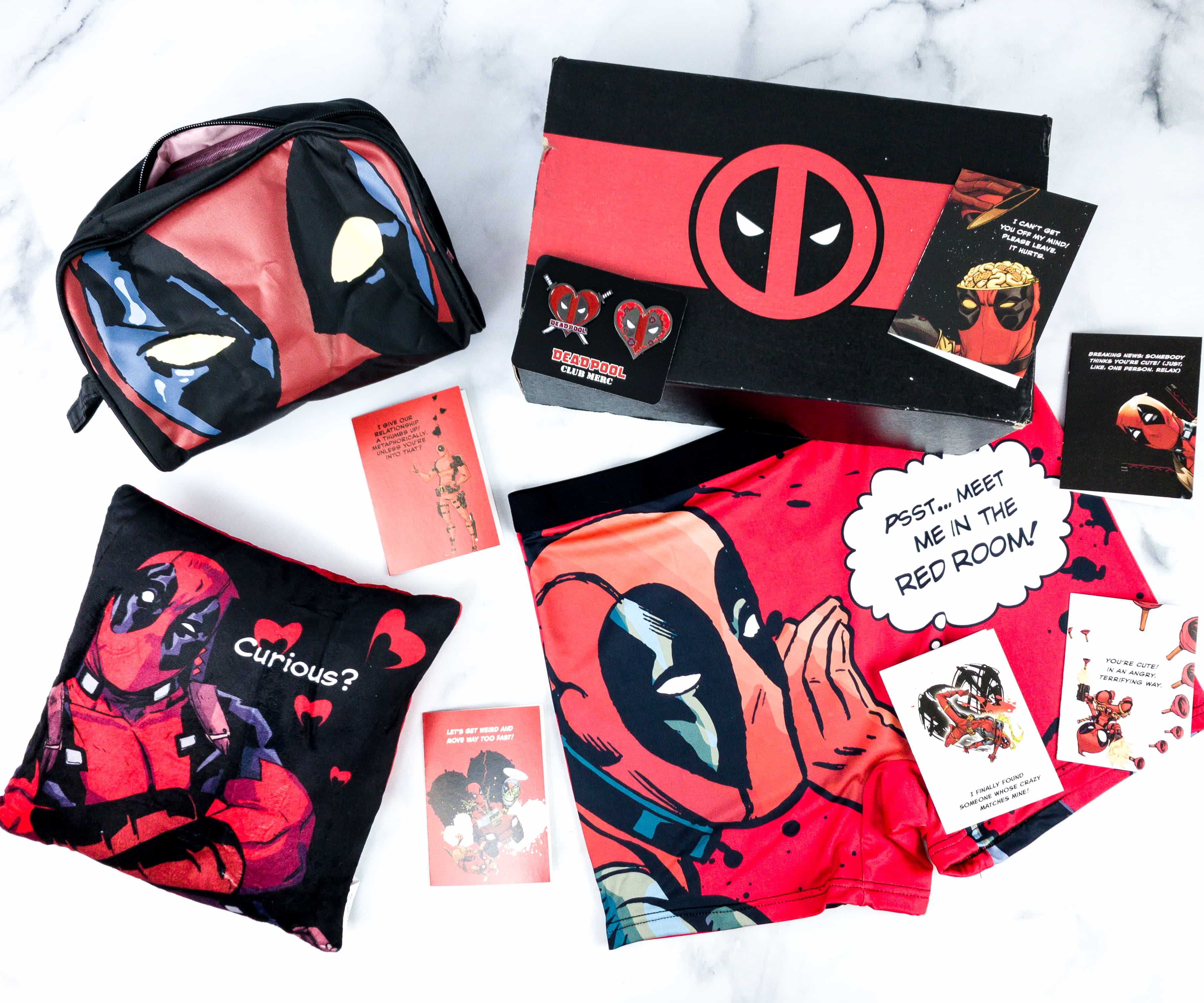 Unboxing with Loot Crate - Deadpool Merch Club If Looks Could Kill 
