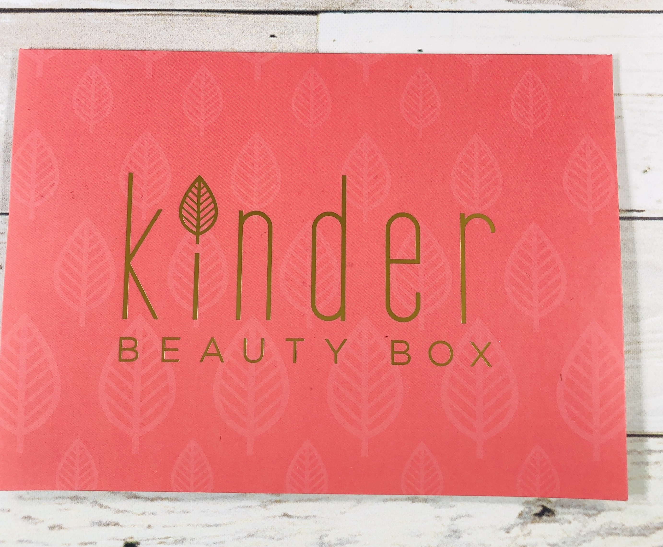 Kinder Beauty Box February 2020 Review + Coupon! Hello Subscription