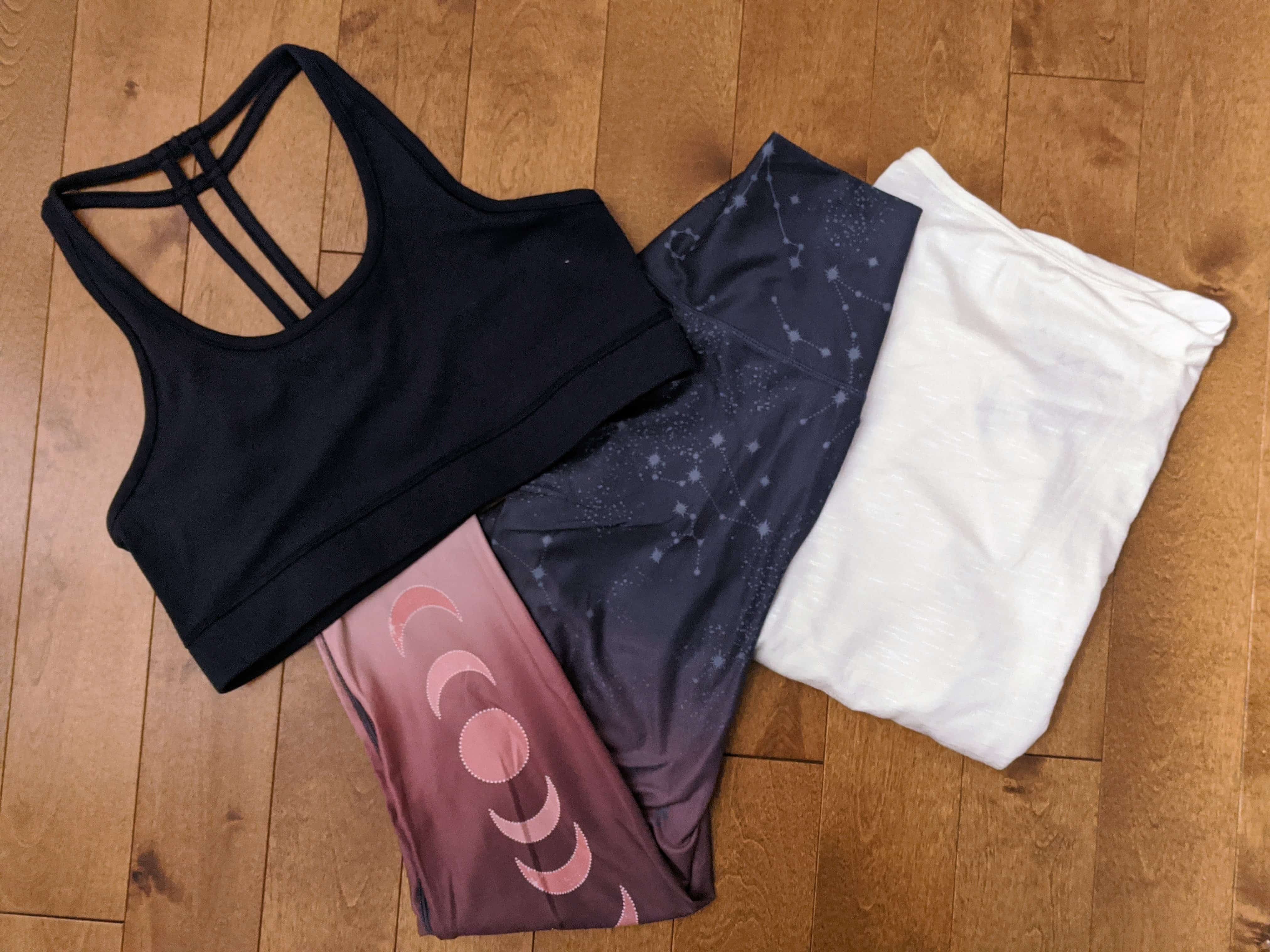 Sports Bra or Tee: What Makes the Best Yoga Top? – YogaClub