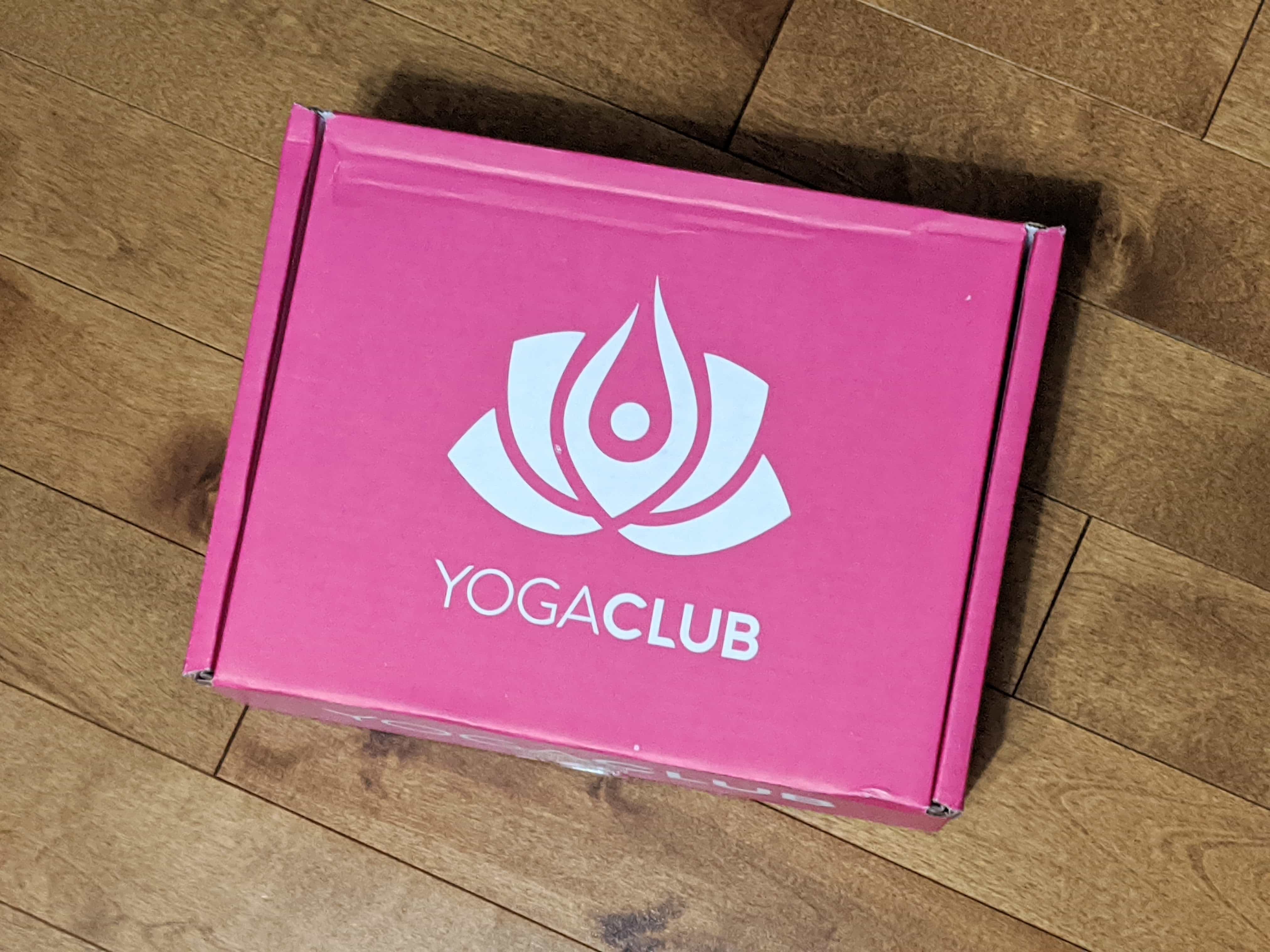 YogaClub Subscription Box Review + Coupon - March 2020 - Hello Subscription