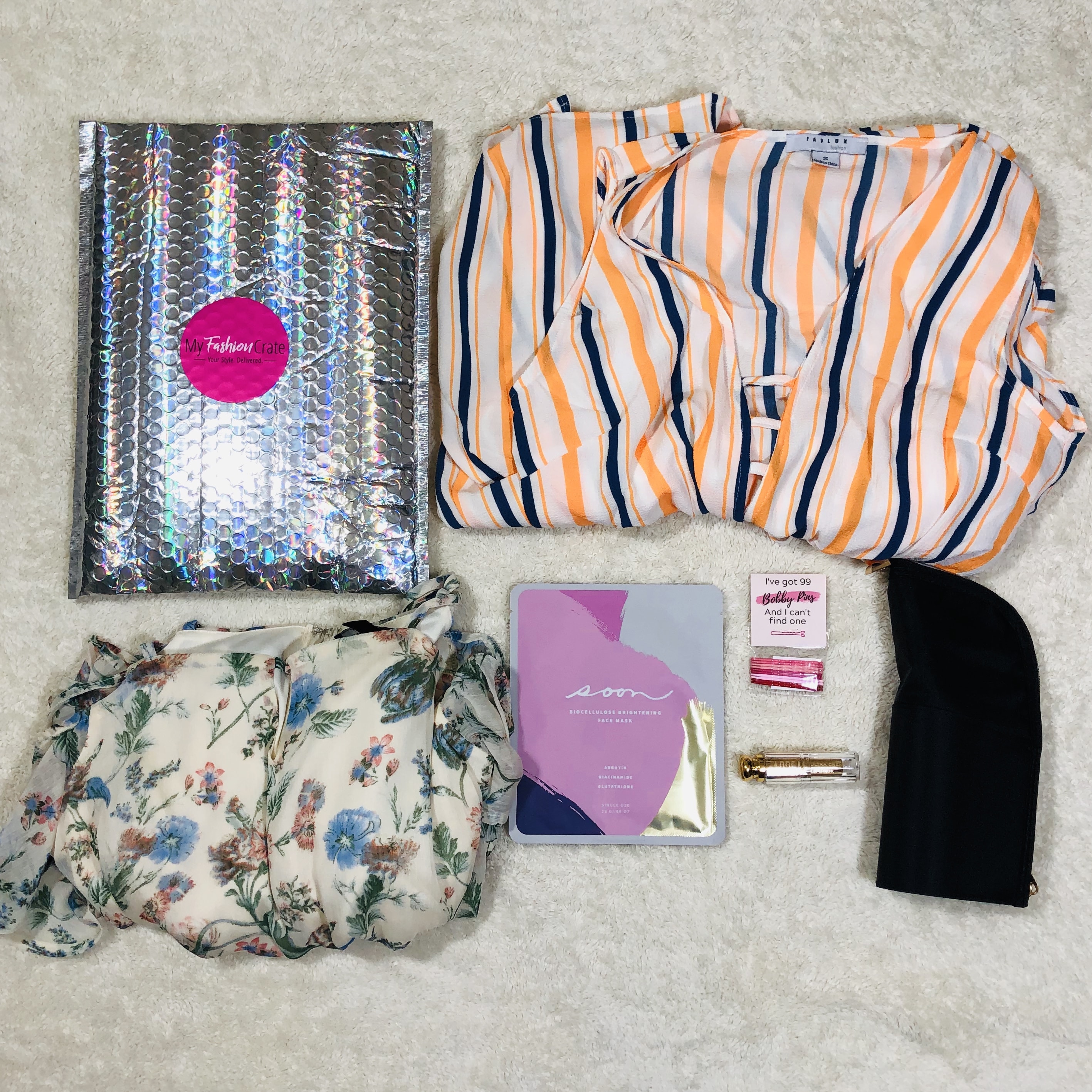 Her Fashion Box  Find Subscription Boxes