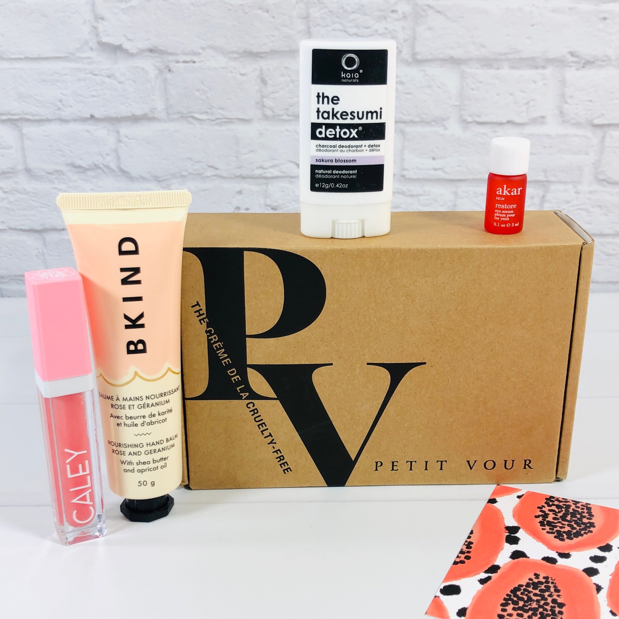 Petit Vour Reviews Get All The Details At Hello Subscription!