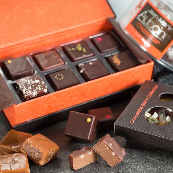 Best Chocolate Subscription Boxes - Chocolate of the Month Club