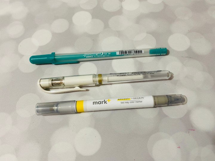 Kokuyo Mark+ Dual Color Highlighter - Gray Type - Yellow & Gray