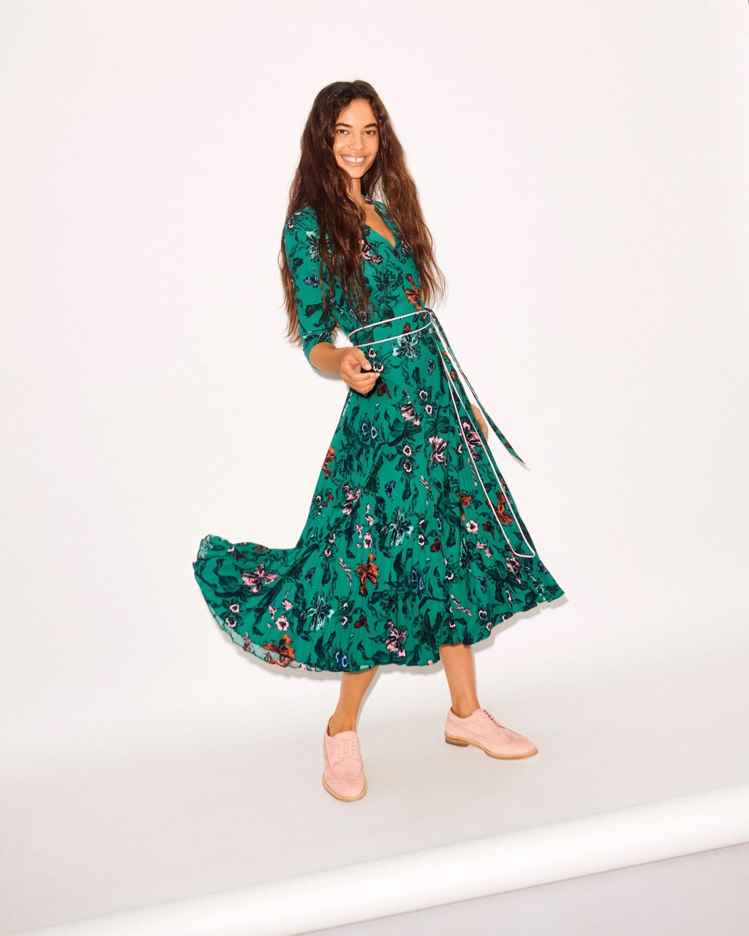 Best Clothing Rental Subscriptions for 2021 hello subscription