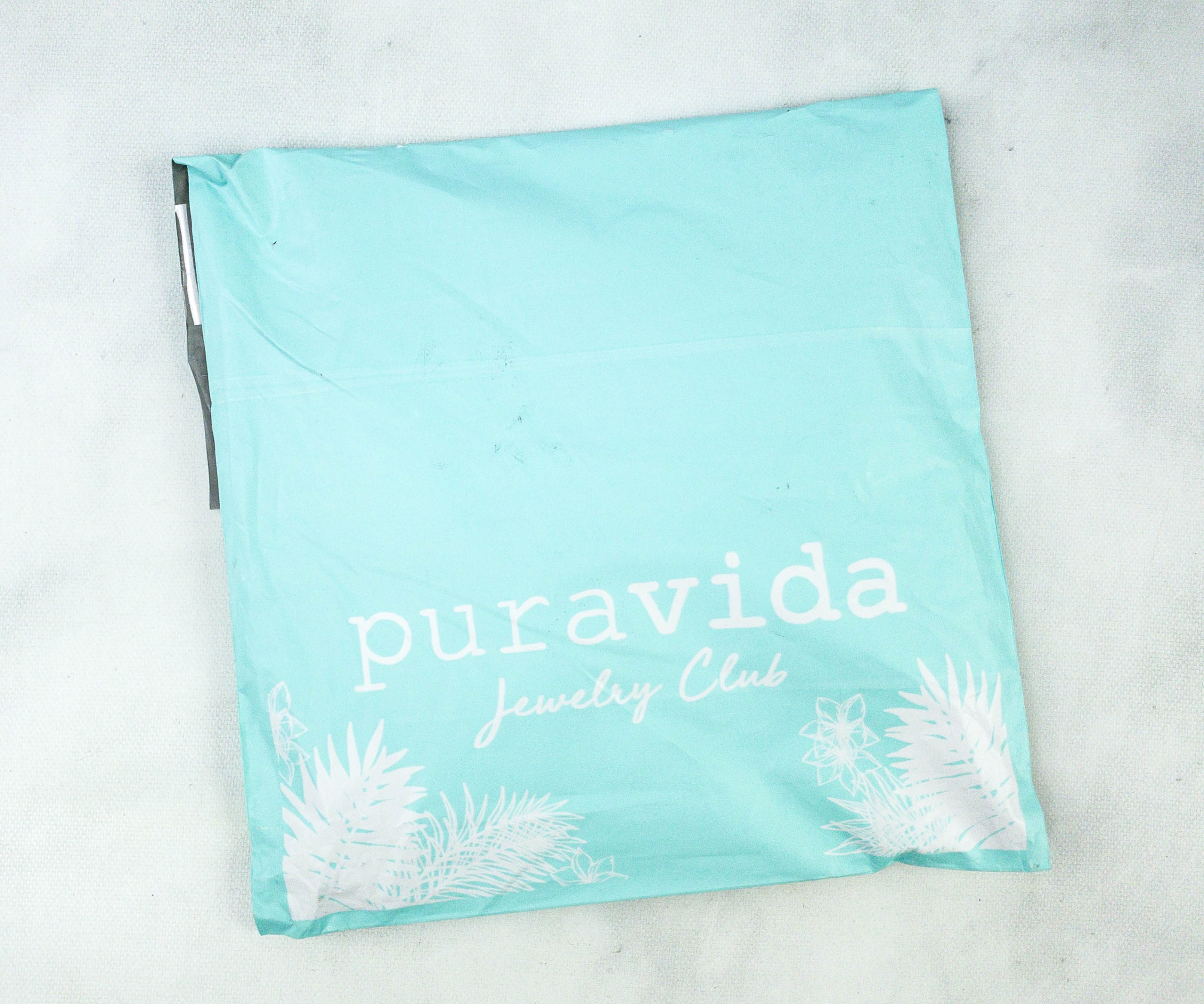 Pura Vida Jewelry Club October 2020 Subscription Box Review + Coupon! Hello Subscription