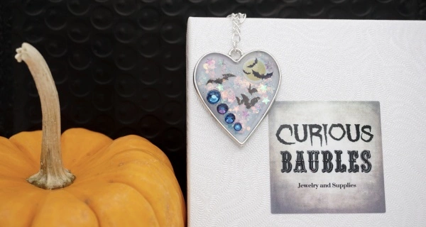 Curious Baubles Black Friday Sale: Take 25% on entire subscription purchase!