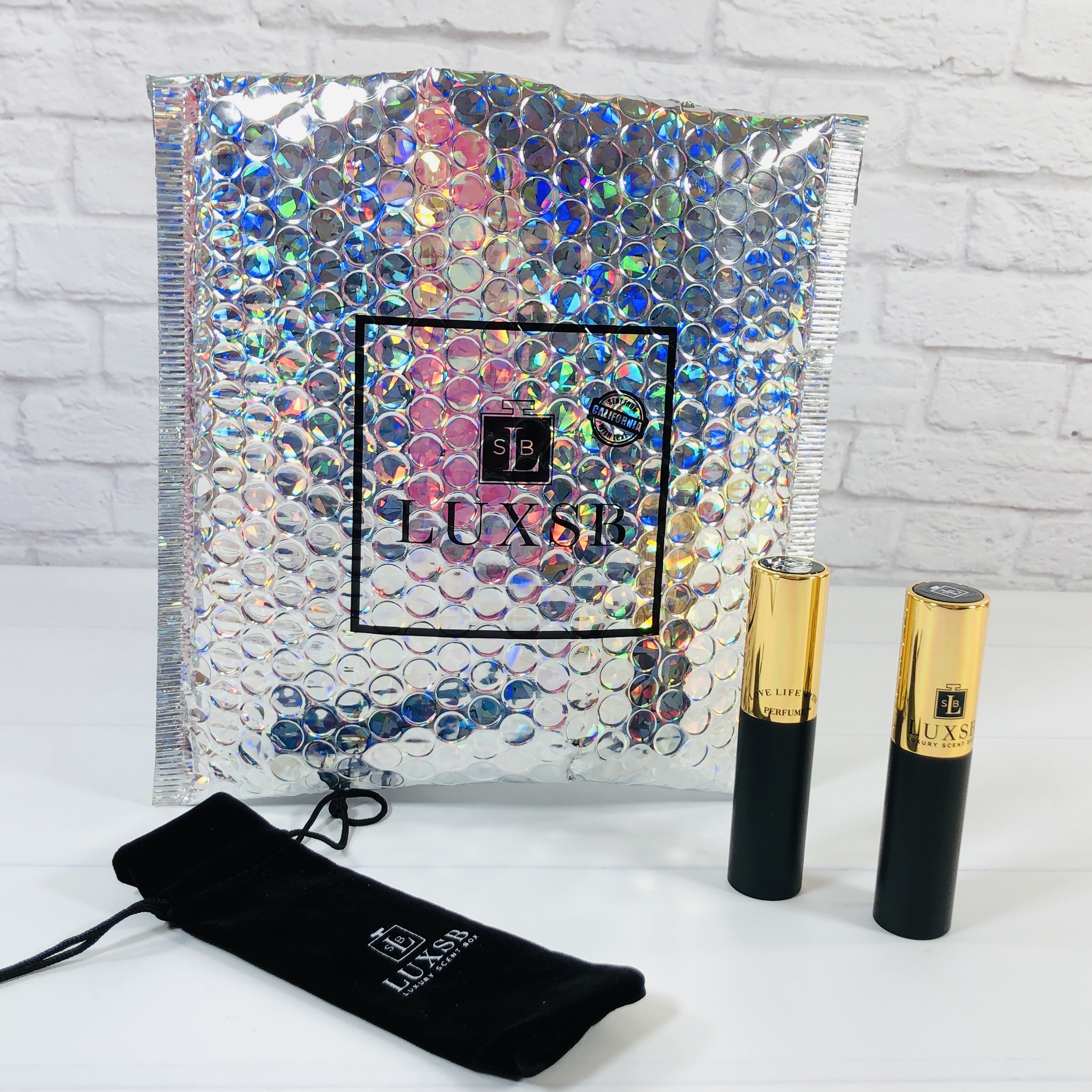 2022's Best Perfume Subscription Boxes Hello Subscription