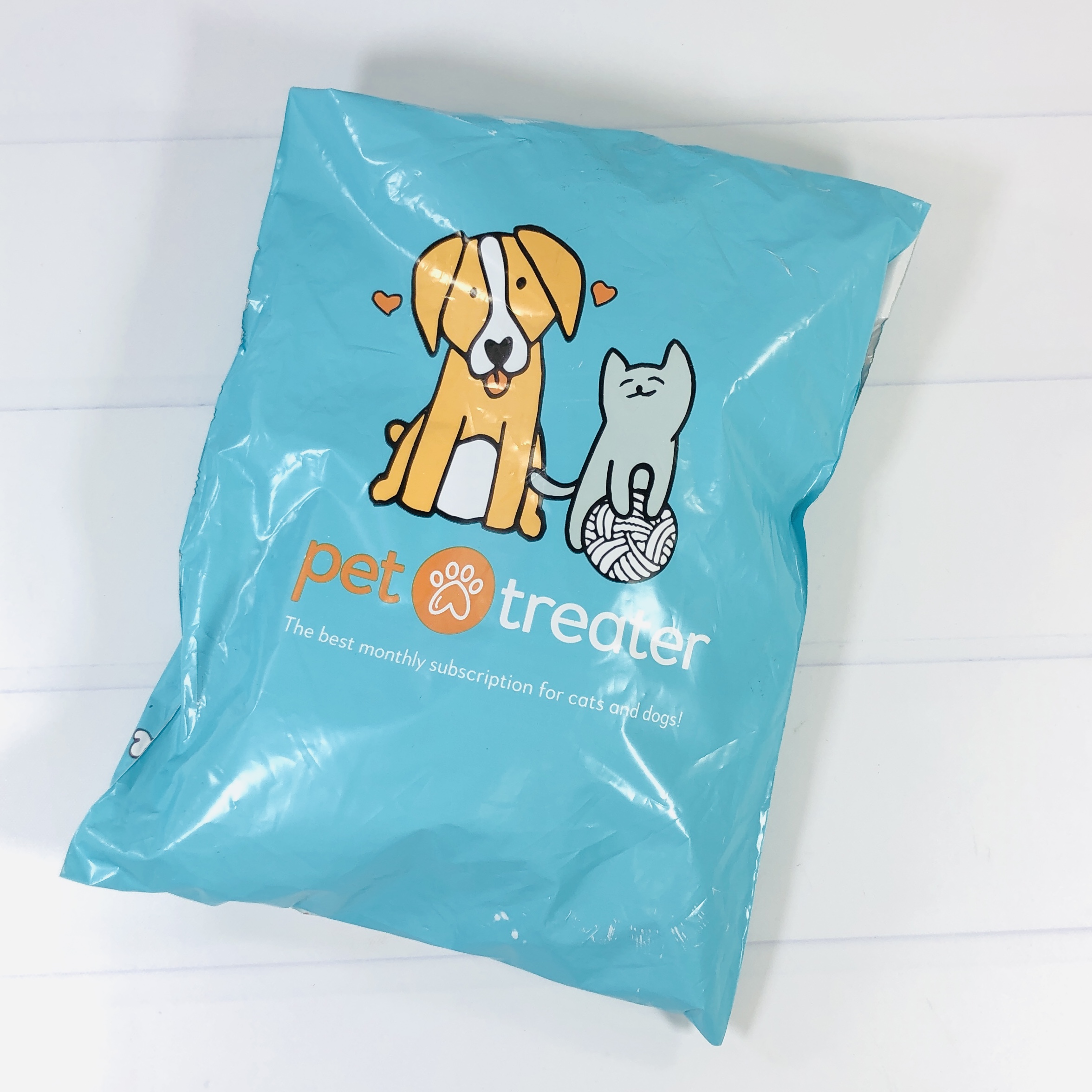 Dog and outlet cat subscription box