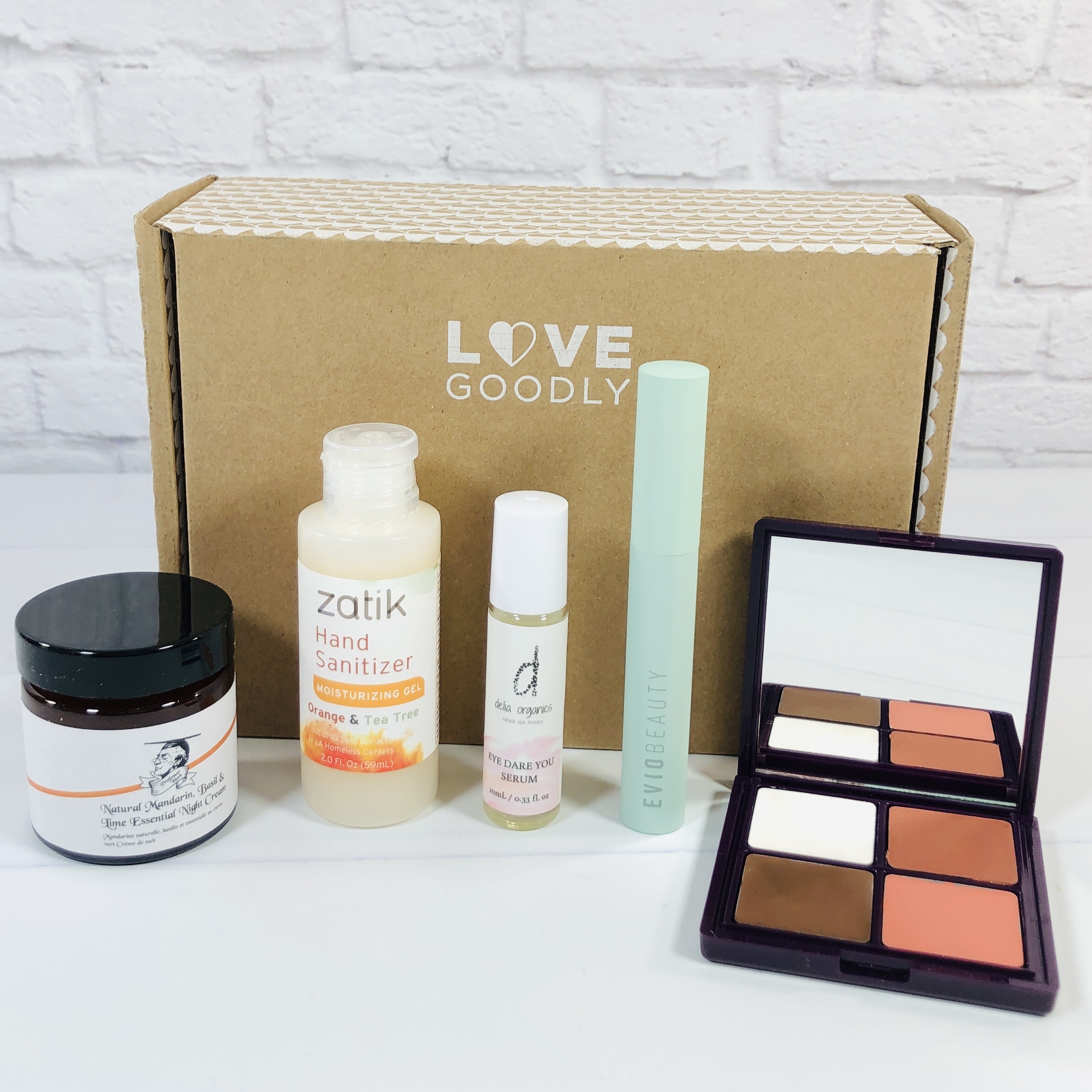 delia organics eye dare you serum