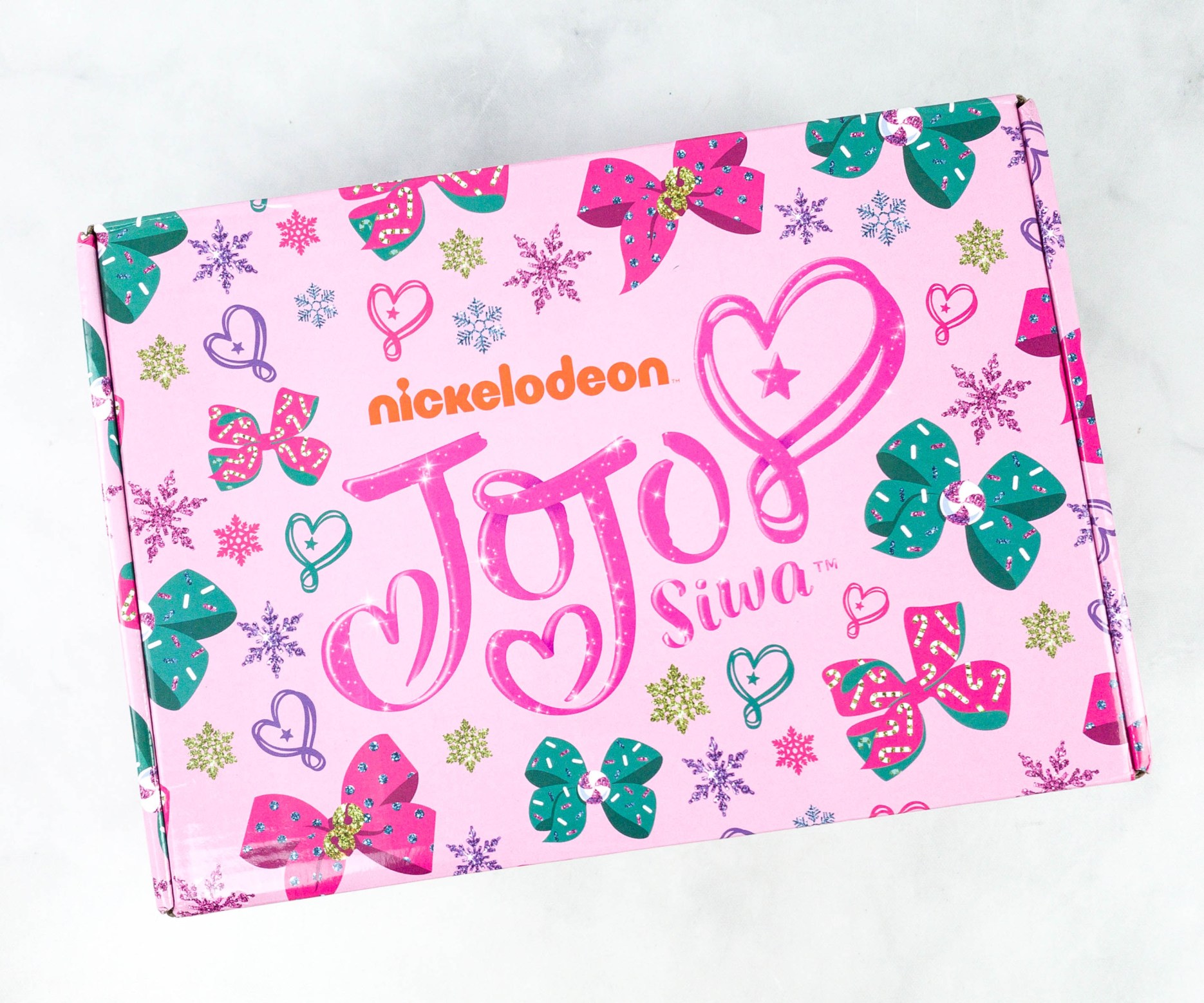 The JoJo Box Winter 2020 Subscription Box Review - Hello Subscription