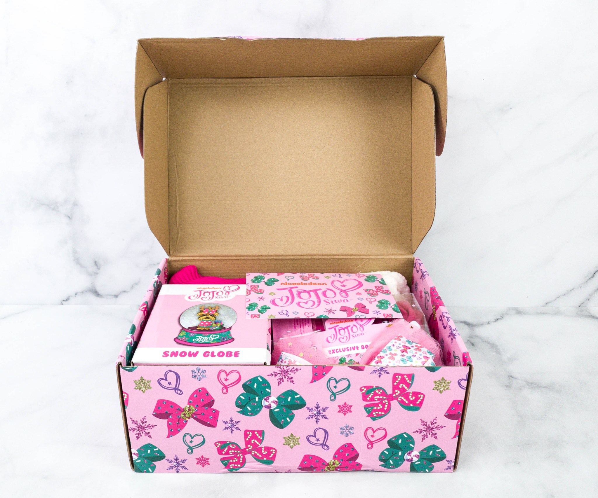 The JoJo Box Winter 2020 Subscription Box Review - Hello Subscription