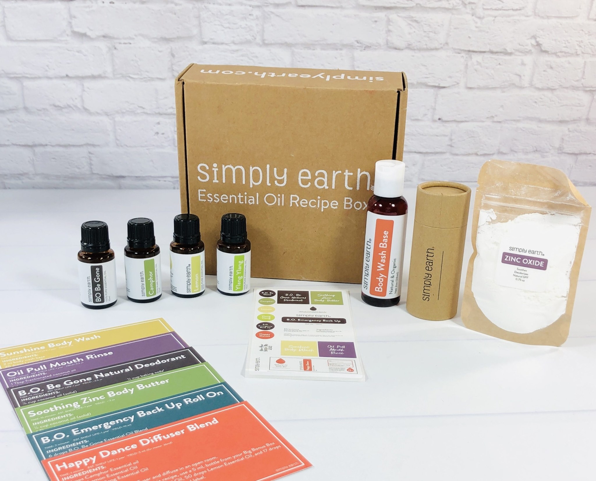Simply Earth Reviews Get All The Details At Hello Subscription!