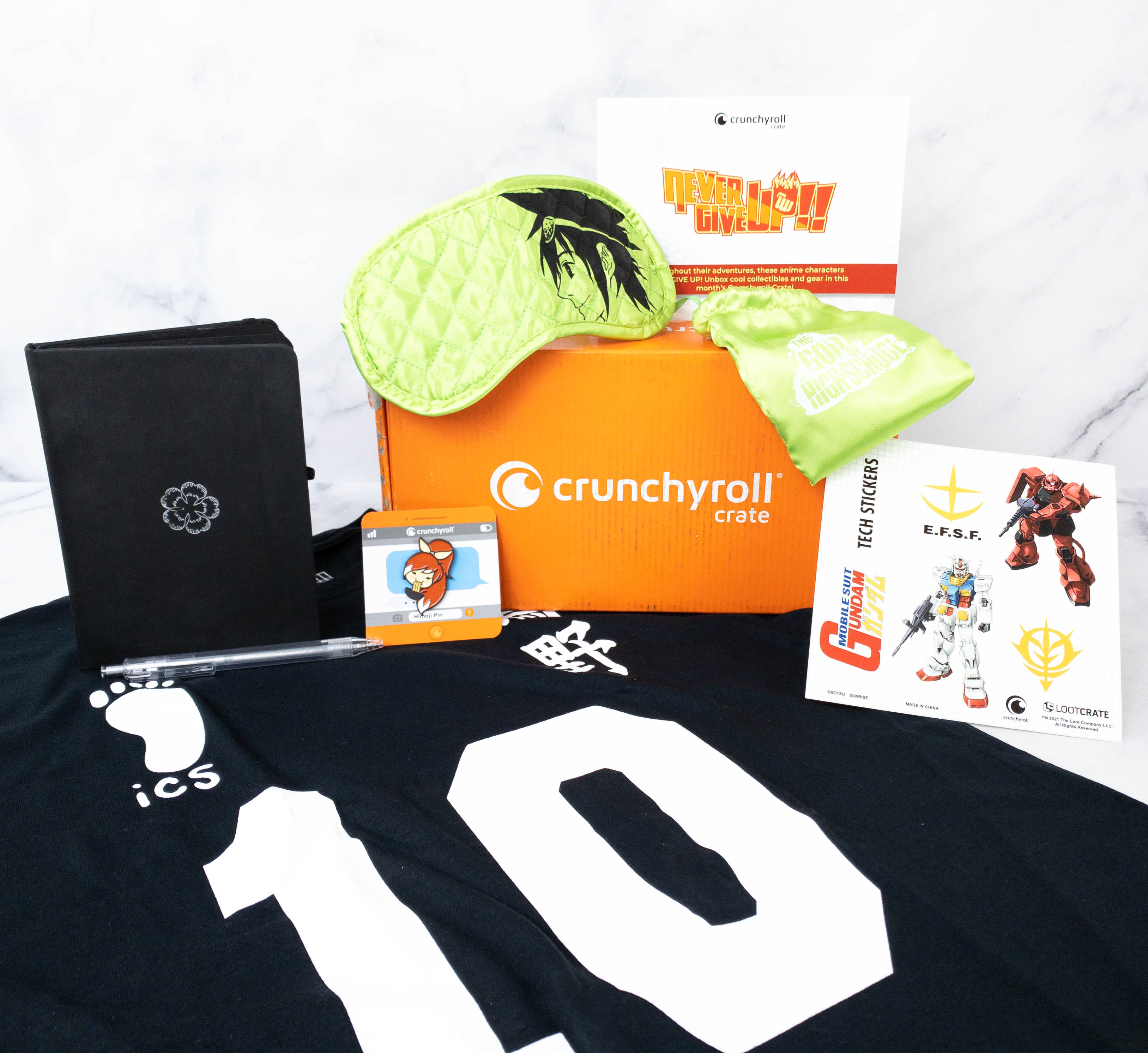 CRUNCHYROLL SENT ME AN ANNUAL SWAG BOX 