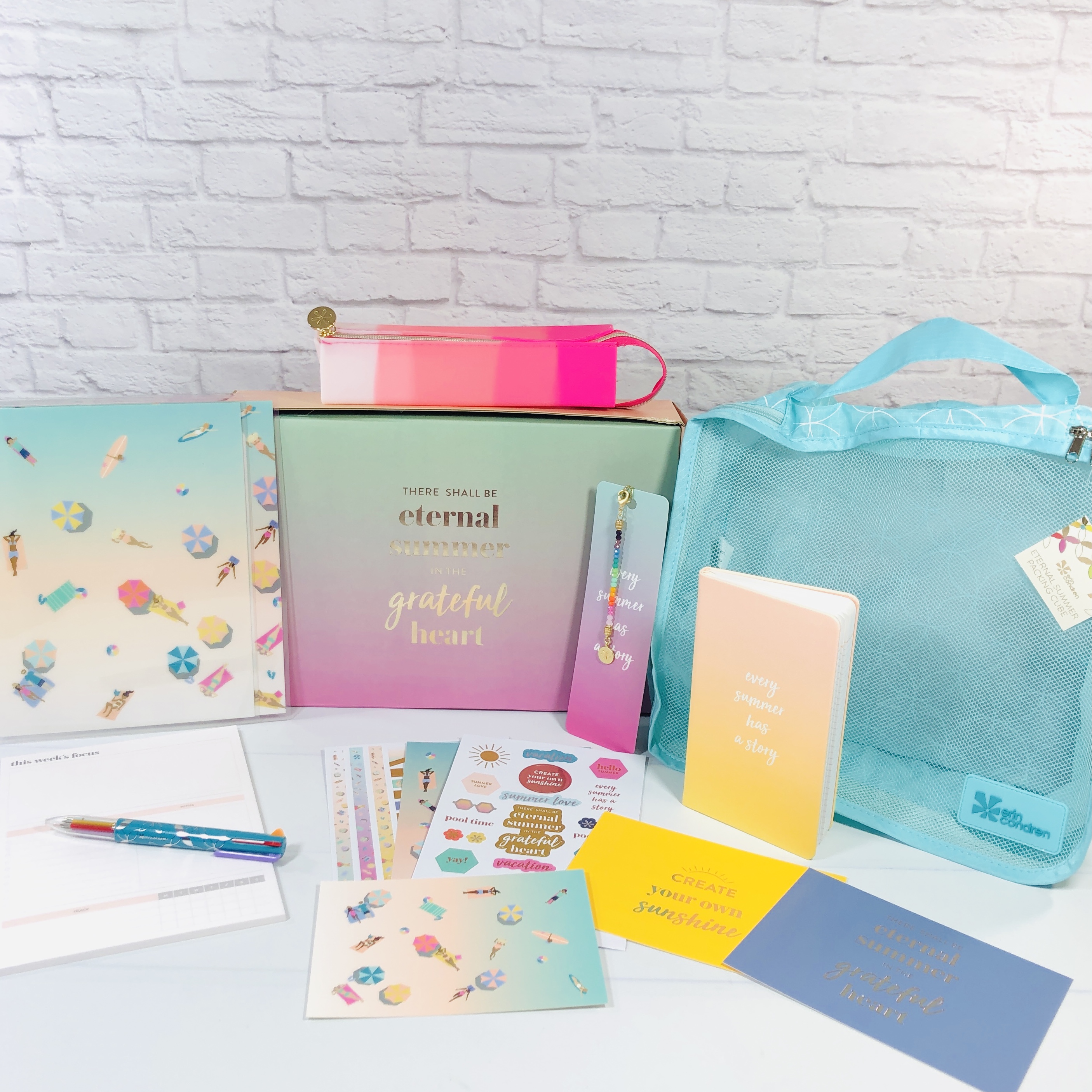 erin-condren-seasonal-surprise-summer-2021-box-review-hello-subscription