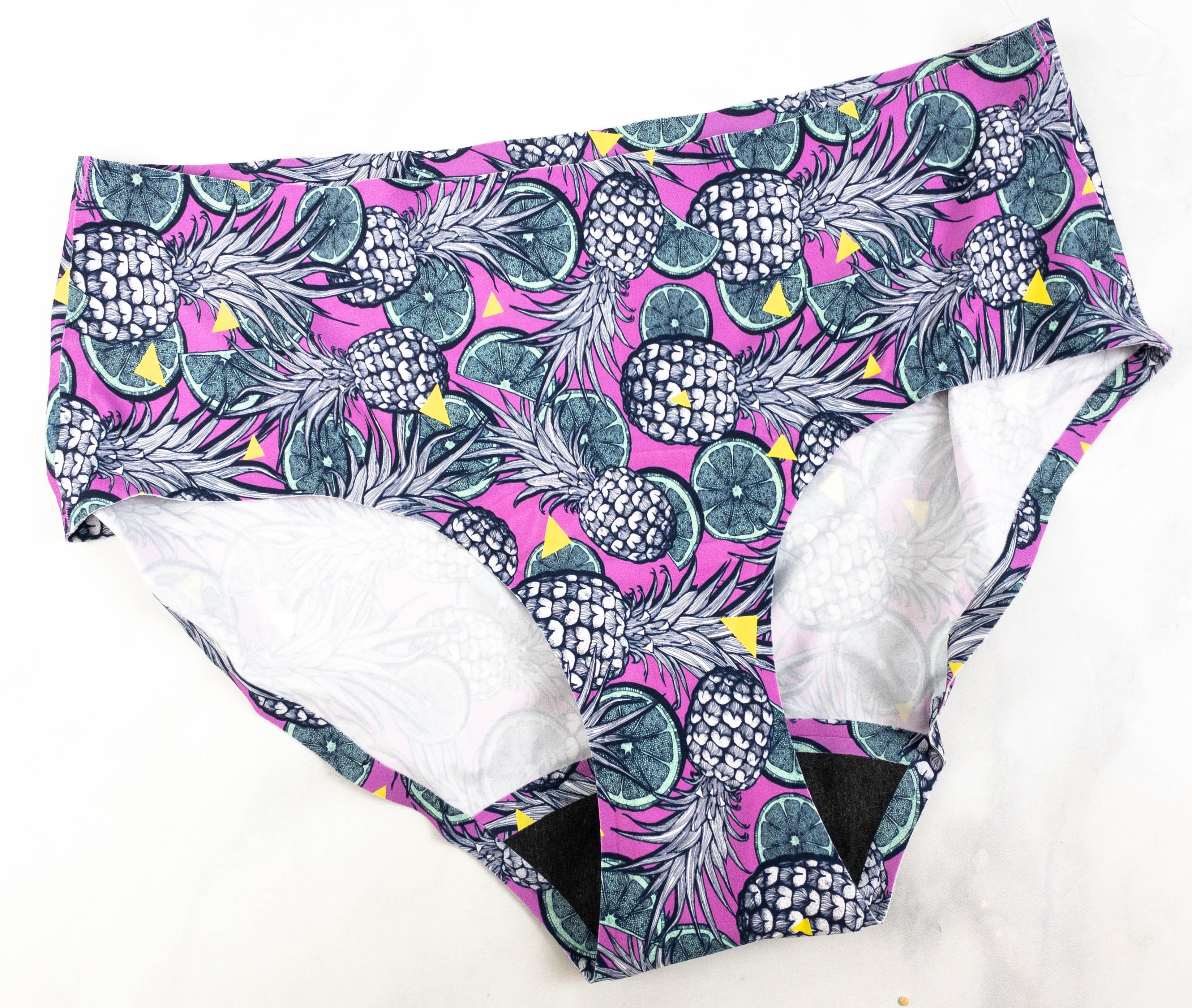 Knix Super Leakproof Underwear Review // Does Period Underwear Actually  Work? 