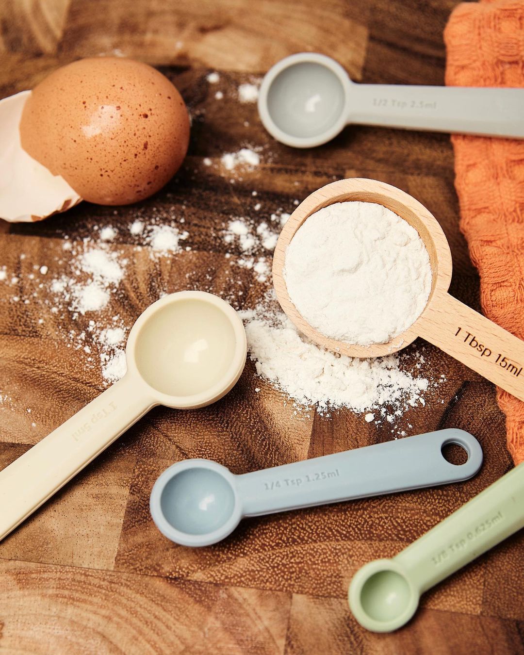 Kitchen Innovations Silicone & Beechwood Measuring Spoons 5 Sizes