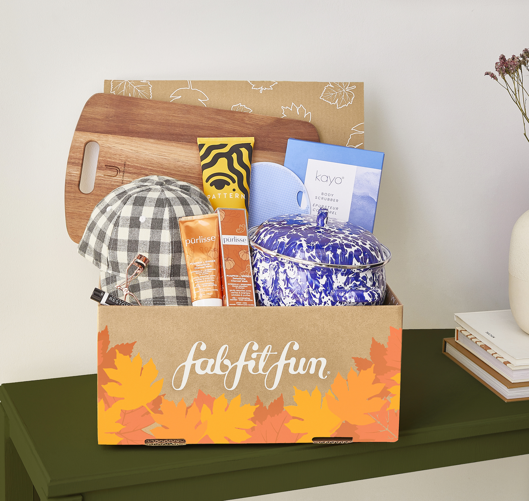 Discount 15 LBS FABFITFUN BEAUTY LIFESTYLE BUNDLE