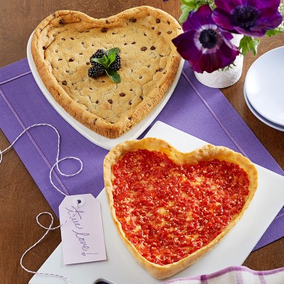 A Delicious Gift Idea For Someone You Love: Tastes of Chicago Heart-Shaped Pizza!