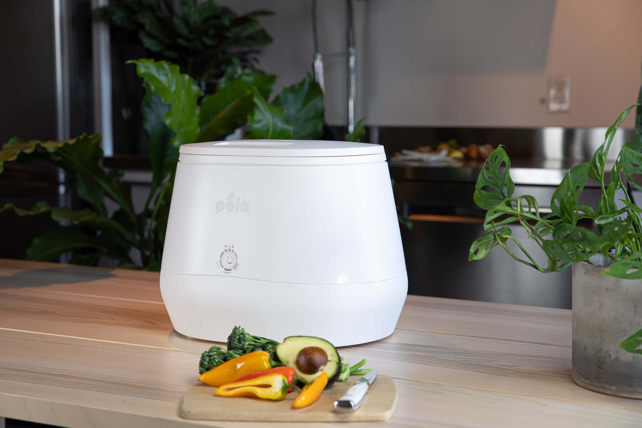 Say Hello to Lomi The Smart Home Composter For Your Food Waste