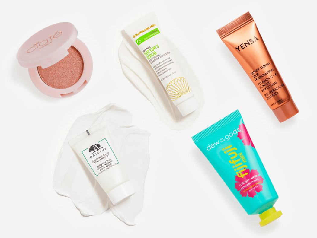 Ipsy Reviews Get All The Details At Hello Subscription!