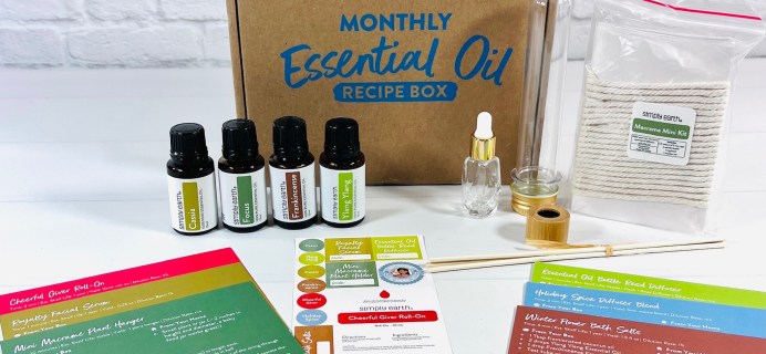 Simply Earth November 2022 Essential Oil Box Review – GIFT GIVING!