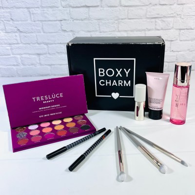BOXYCHARM Premium December 2022 Review: ’tis the Season (For Being Extra)!