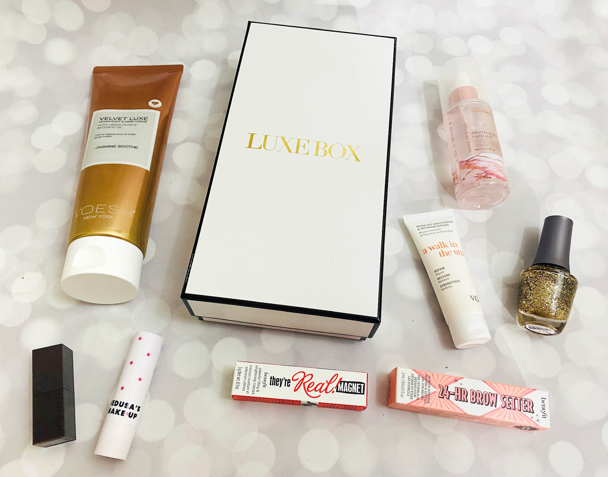 【新品未開封＋おまけ付き】Hyuk's Best Skincare Box ADVANCED SKINCARE COLLECTION - LIMITED TIME GIFT BOX – Leann
