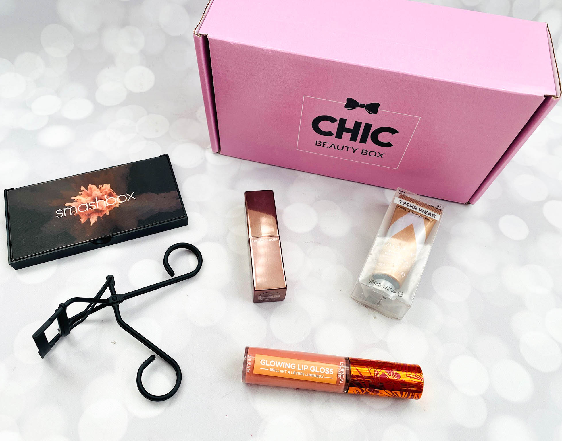 Chic beauty deals box