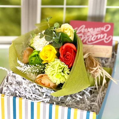 Lemon Drop Box Mother’s Day Box: Gifts To Pamper Mom!