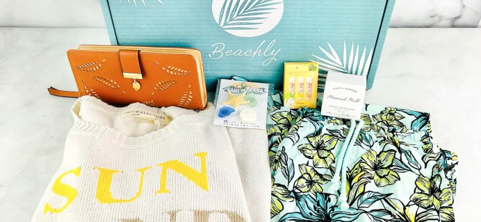 Beachly Women’s Box Fall 2023 Review: Embracing Cozy Coastal Vibes with Lifestyle Must-Haves