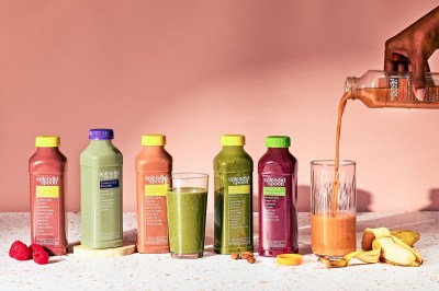 Deliciously Plant-Powered: Mosaic Foods Vegan Smoothies for Your Summer Adventures