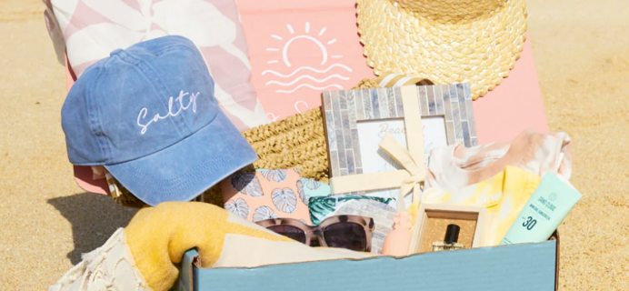 A Gift Idea To Bring Sunshine To A Beach Lover’s Life: Beachly Women’s Box!