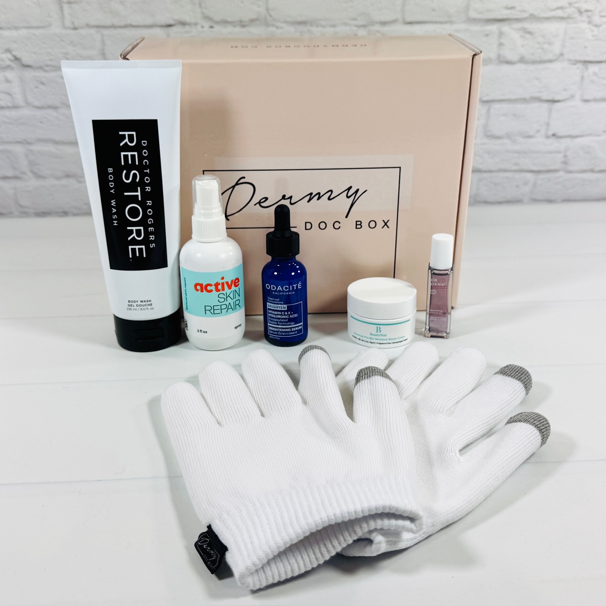 【新品未開封＋おまけ付き】Hyuk's Best Skincare Box Dermy Doc Box Winter 2024 Review: A Seasonal Skincare Lineup for