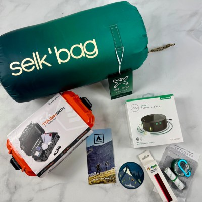 Nomadik Quarterly Subscription Review: Ready to Roam Box